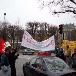 Manifestation de chmeurs et prcaires  Paris le 6 dcembre 2003 photo n10 